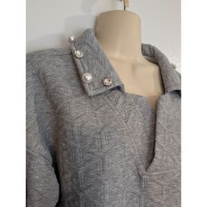 Simply Southern Gray Knit Pullover Sweater Large V-Neck Pearl Rhinestone Buttons